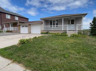 57 Simcoe Rd #BASEMENT, Bradford West Gwillimbury, ON L3Z 1R9