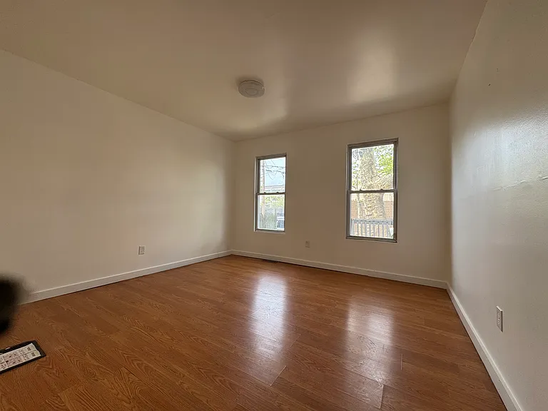 73 Main St #1A — Photo 2
