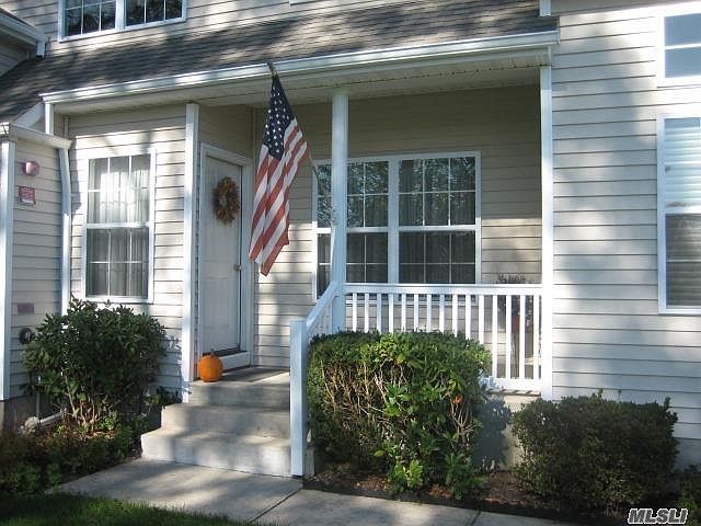 1st image of 134 Kettles Ln