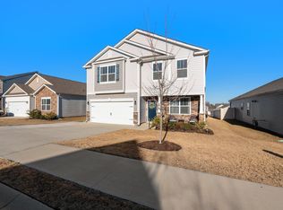 8 Garden Hill Rd, Simpsonville, SC 29680