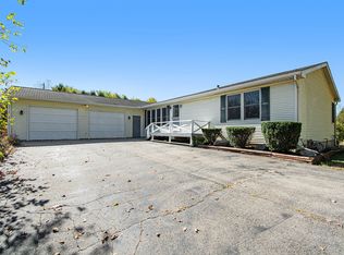 1202 Chapel Rd, Parma, MI 49269