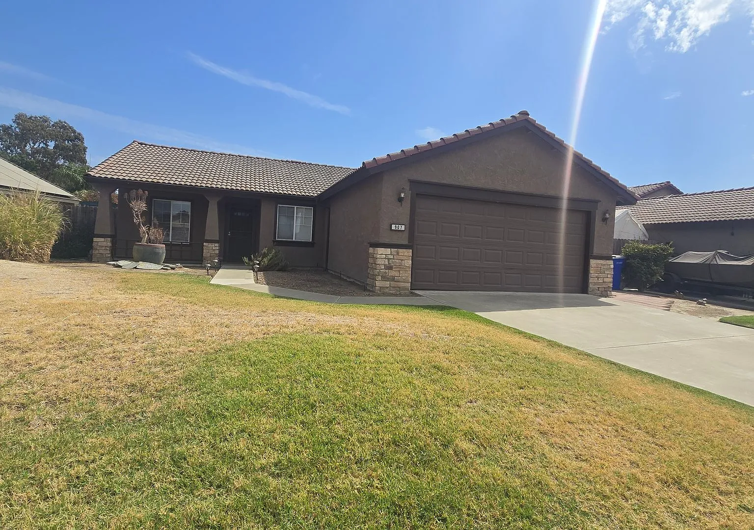 2 Br 2 Ba with office space — Photo 1