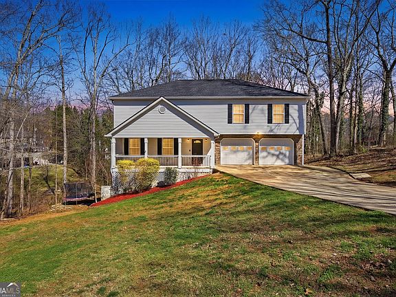 2nd image of 50 Darden Ct