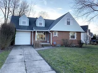 2006 Miramar Blvd, South Euclid, OH 44121