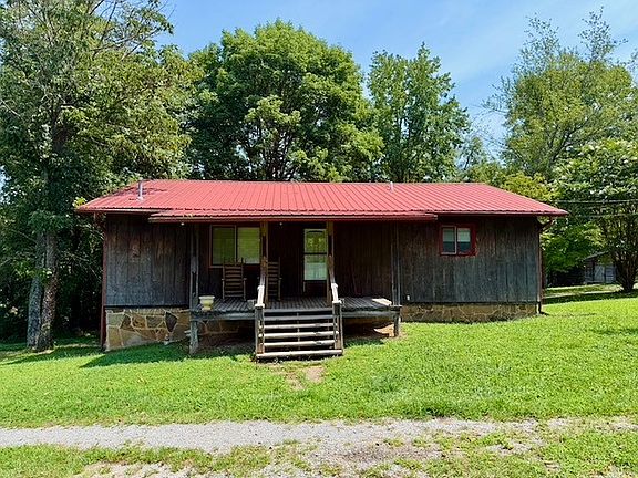 2nd image of 5615 Bartlett Rd
