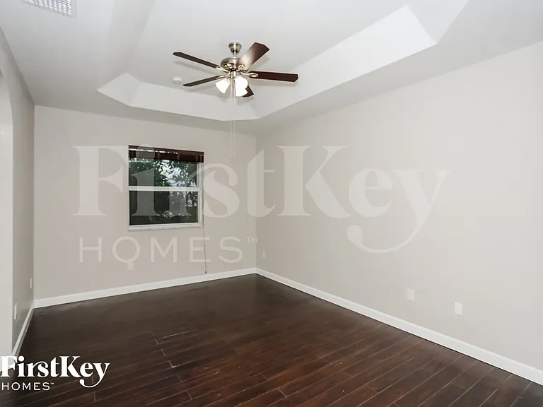 13090 SW 132nd Ter — Photo 7