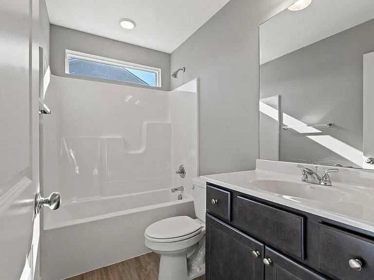 121 Landry Ln — Photo 15