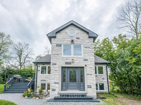 850 Isobel Ave, Georgina, ON L4P 3E9