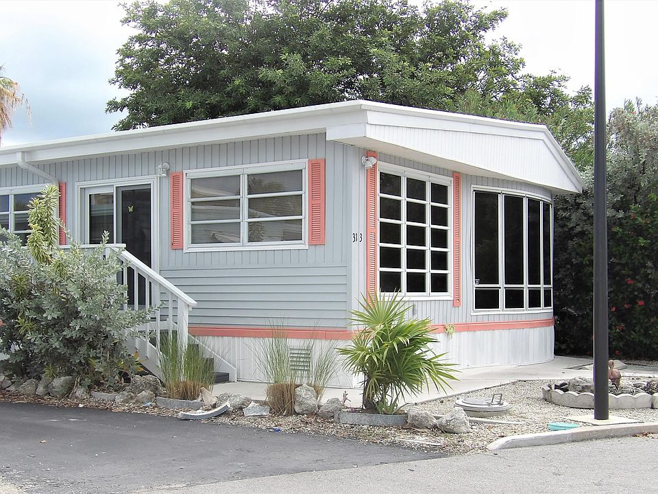 1st image of 701 Spanish Main Dr #313
