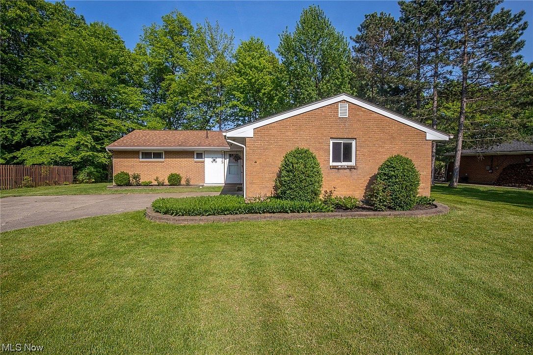 9275 Brookdale Ln, Macedonia, OH 44056 Zillow