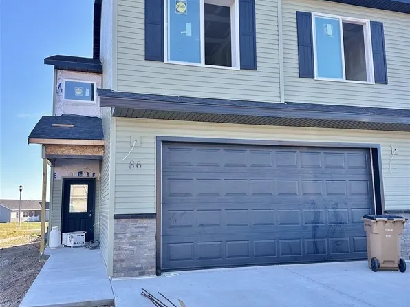 88 Mulberry Loop NE, Minot, ND 58703