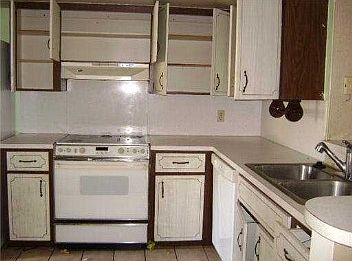 3rd image of 6692 Massachusetts Dr