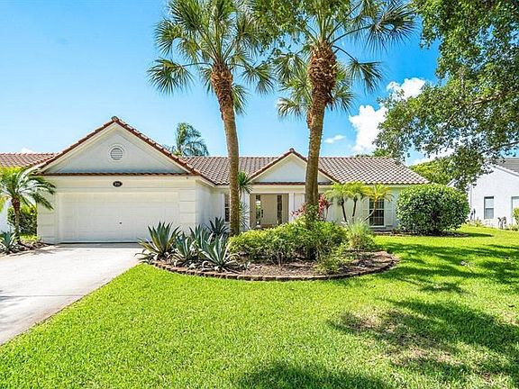 2nd image of 3720 Lancewood Pl