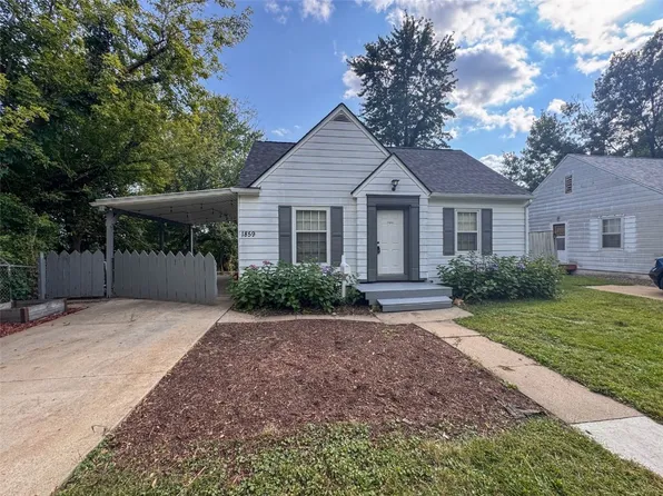 1859 K Ave NE, Cedar Rapids, IA 52402