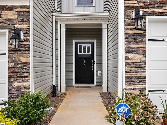 3rd image of 352 Waterhall Ln