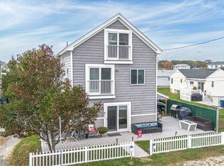 28 Kings Hwy #1, Hampton, NH 03842