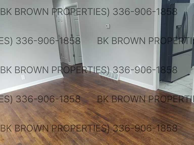 2115 Friends Ave — Photo 4