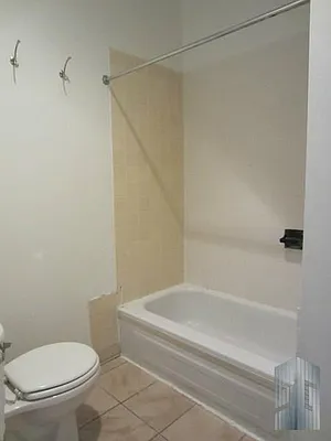 Rented by Skyline Group Real Estate | media 32