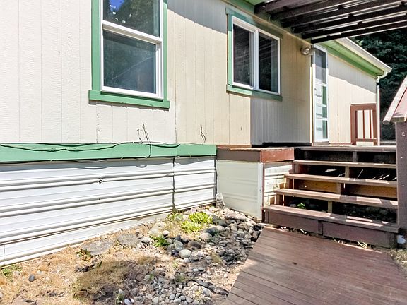3rd image of 33422 192nd Avenue SE #60
