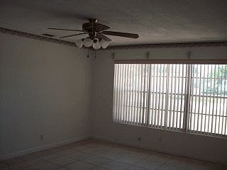 3rd image of 115 Lynnhurst Dr