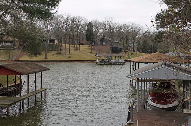 1st image of 162 Bayside Dr