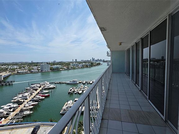 5th image of 7601 E Treasure Dr APT 1516