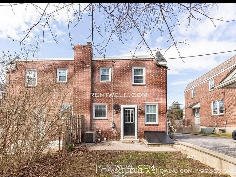 836 Conestoga Rd — Photo 8