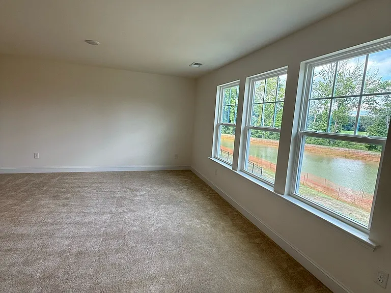 40 Clementine St — Photo 21