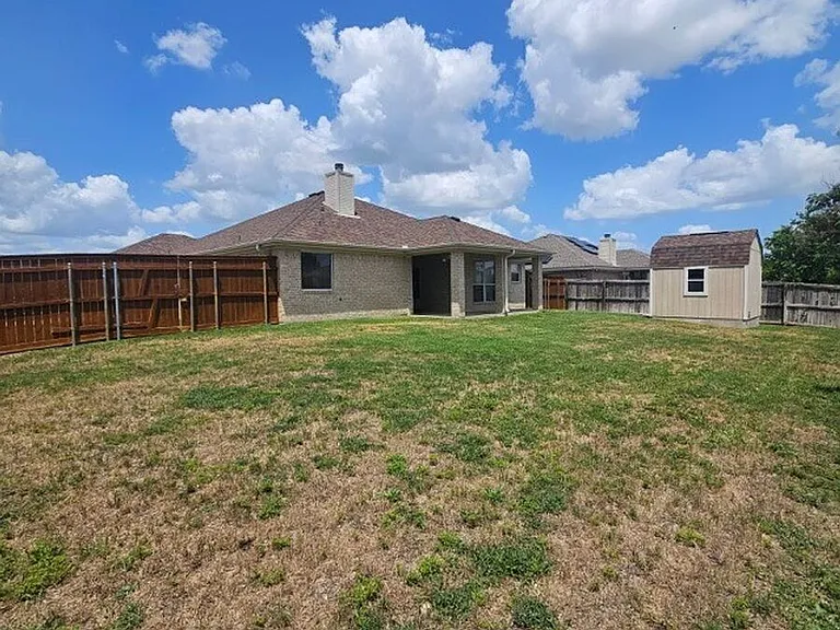 4410 Hank Dr — Photo 15