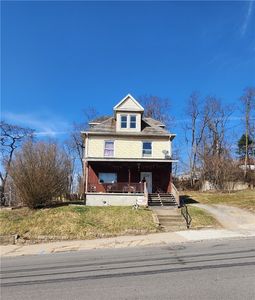 407 E Lutton St, New Castle, PA, 16101