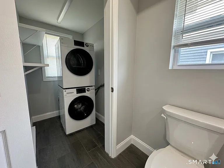 105 Churchill St #2 — Photo 12