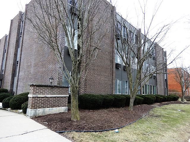1st image of 1117 Leavitt Ave APT 107