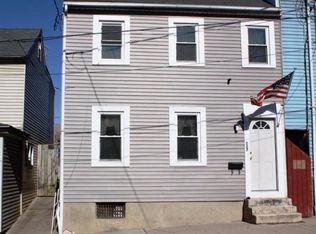 227 Lawrence St, Columbia, PA 17512