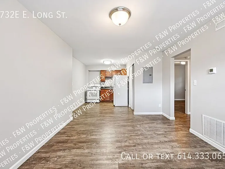 1732 E Long St — Photo 57