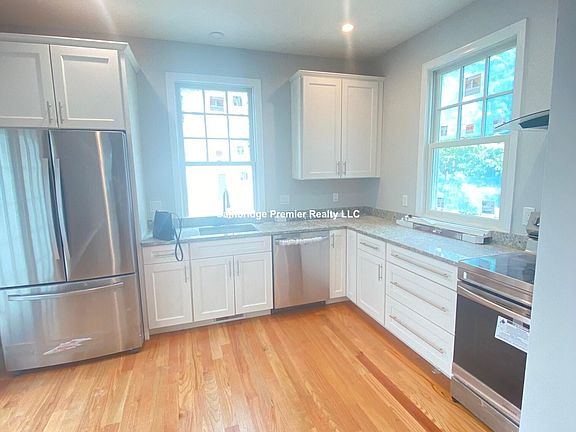 2nd image of 383 Broadway #B1
