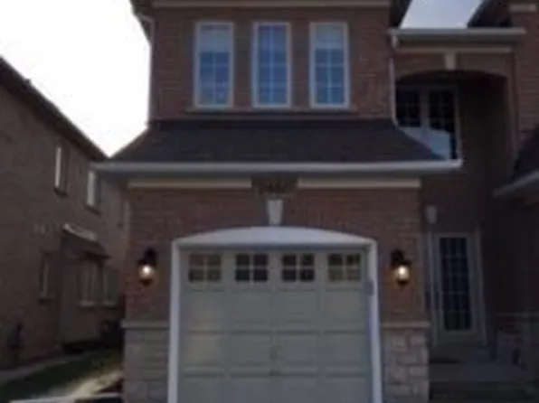 2460 Felhaber Cres, Oakville, ON L6H 7N8