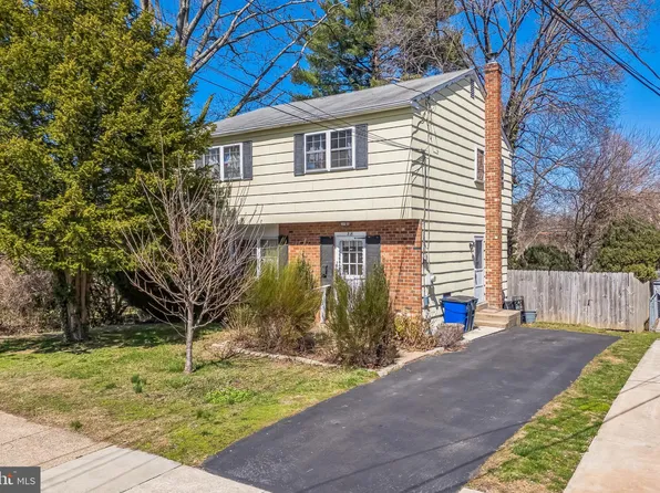 315 Shaw Rd, Ridley Park, PA 19078