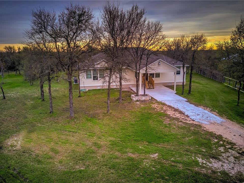 1st image of 255 Monterrey Hills Dr
