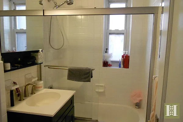 Rented by Halstead Real Estate | media 7