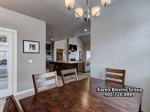 5th image of 9109 NW 84th St