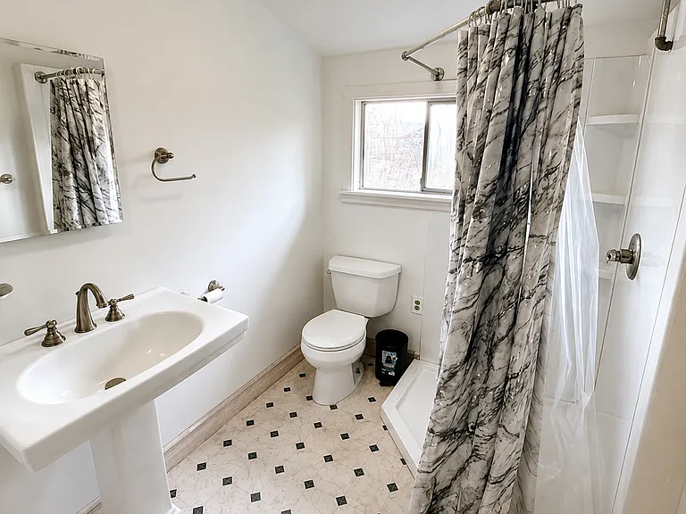 1117 N 5th Ave — Photo 10