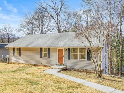 4935 Merriman Rd, Roanoke, VA, 24018