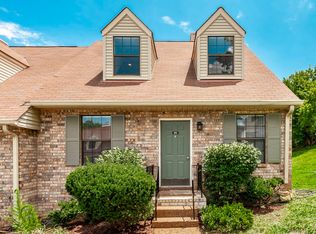 101 Deerpoint Ln, Hendersonville, TN 37075