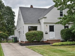 1341 Sunset Rd, Mayfield Heights, OH 44124