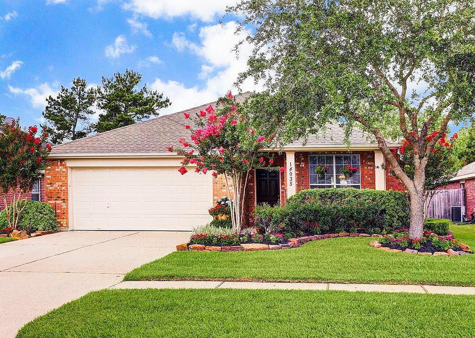 1st image of 14935 Stablewood Downs Ln