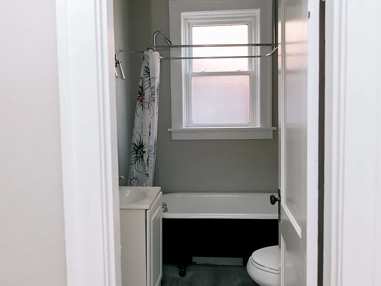 908 Eastgate Ave #1 — Photo 8