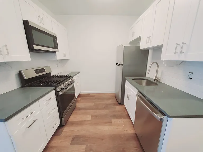 916 Hope St #401 — Photo 1