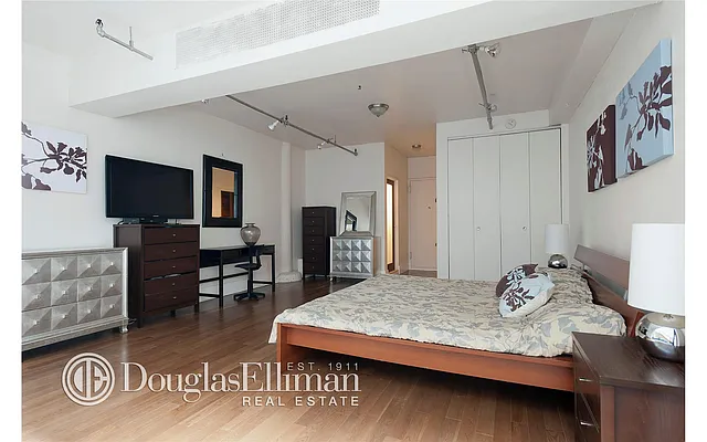 Sold by Douglas Elliman | media 3