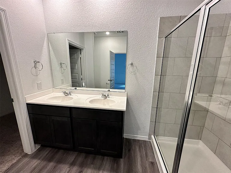 16544 Moss Ln — Photo 8