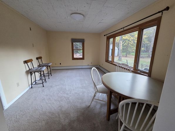 (undisclosed Address)